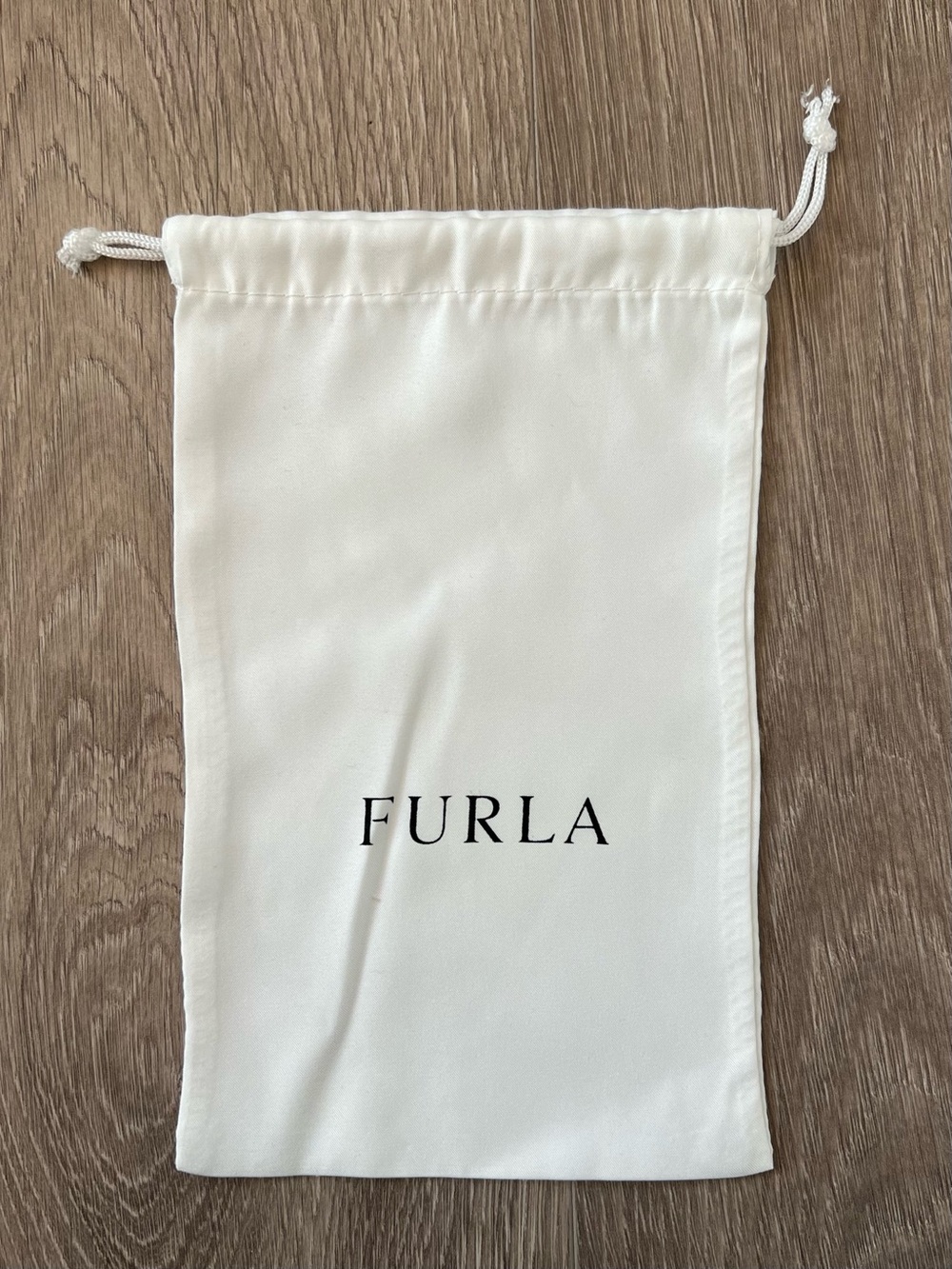 Furla dust bag (C146)